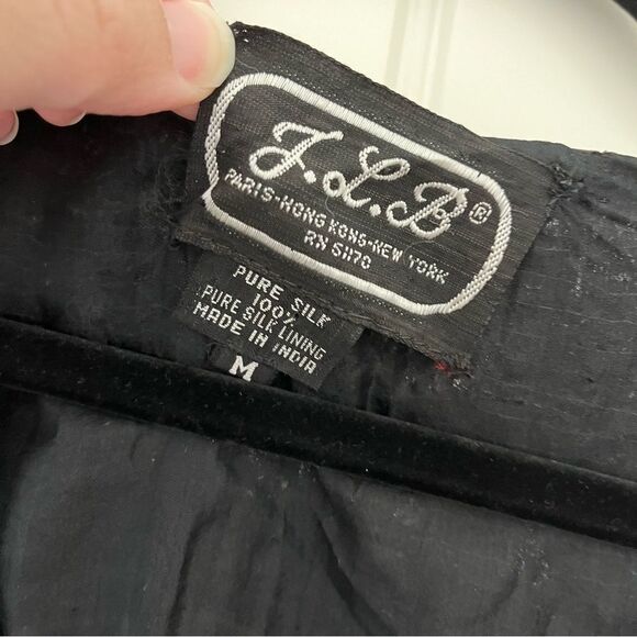 JLB Full Sequin Cardigan Silk Lined Black Silver Size Medium Evening vintage - Picture 2 of 5